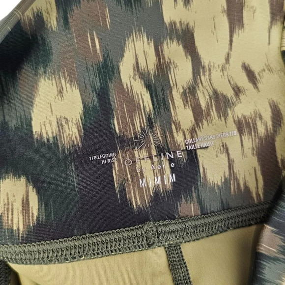 Aerie Women's  Crossover Leggings Size Medium High Rise 7/8 - Picture 6 of 6